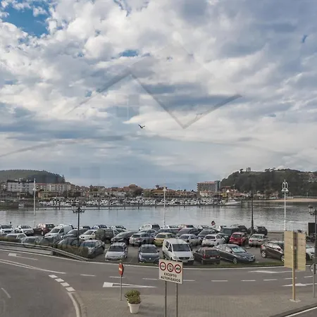 Jovial Estacion شقة